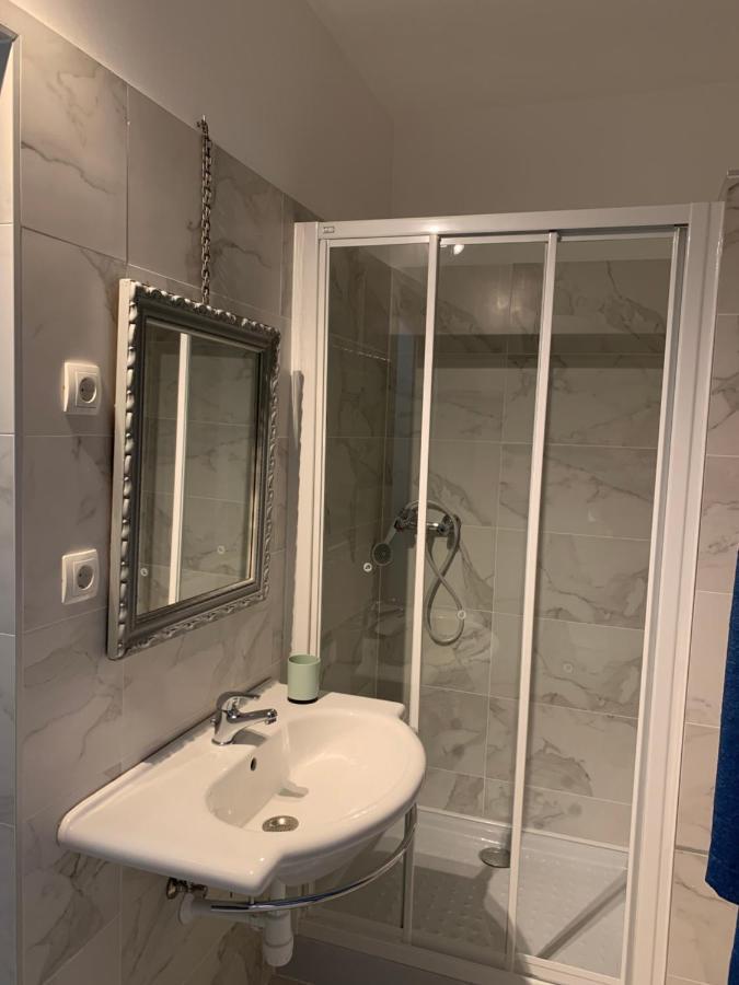 Lilium Villa Hévíz Екстериор снимка