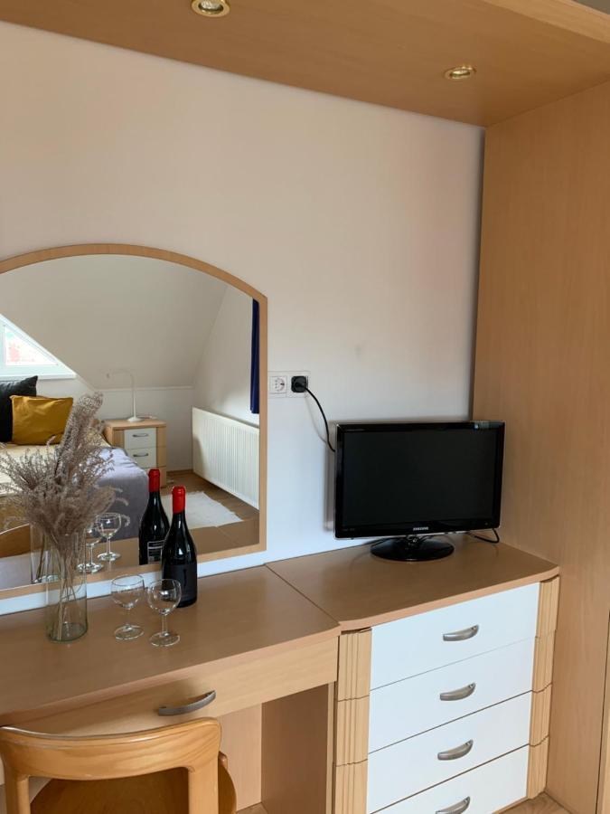 Lilium Villa Hévíz Екстериор снимка