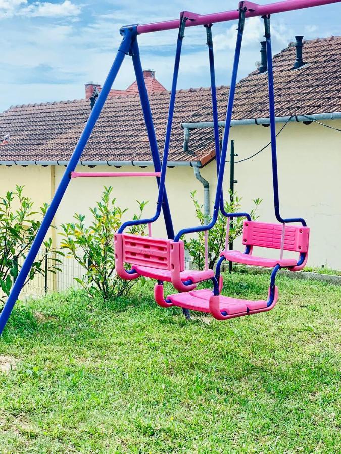 Lilium Villa Hévíz Екстериор снимка